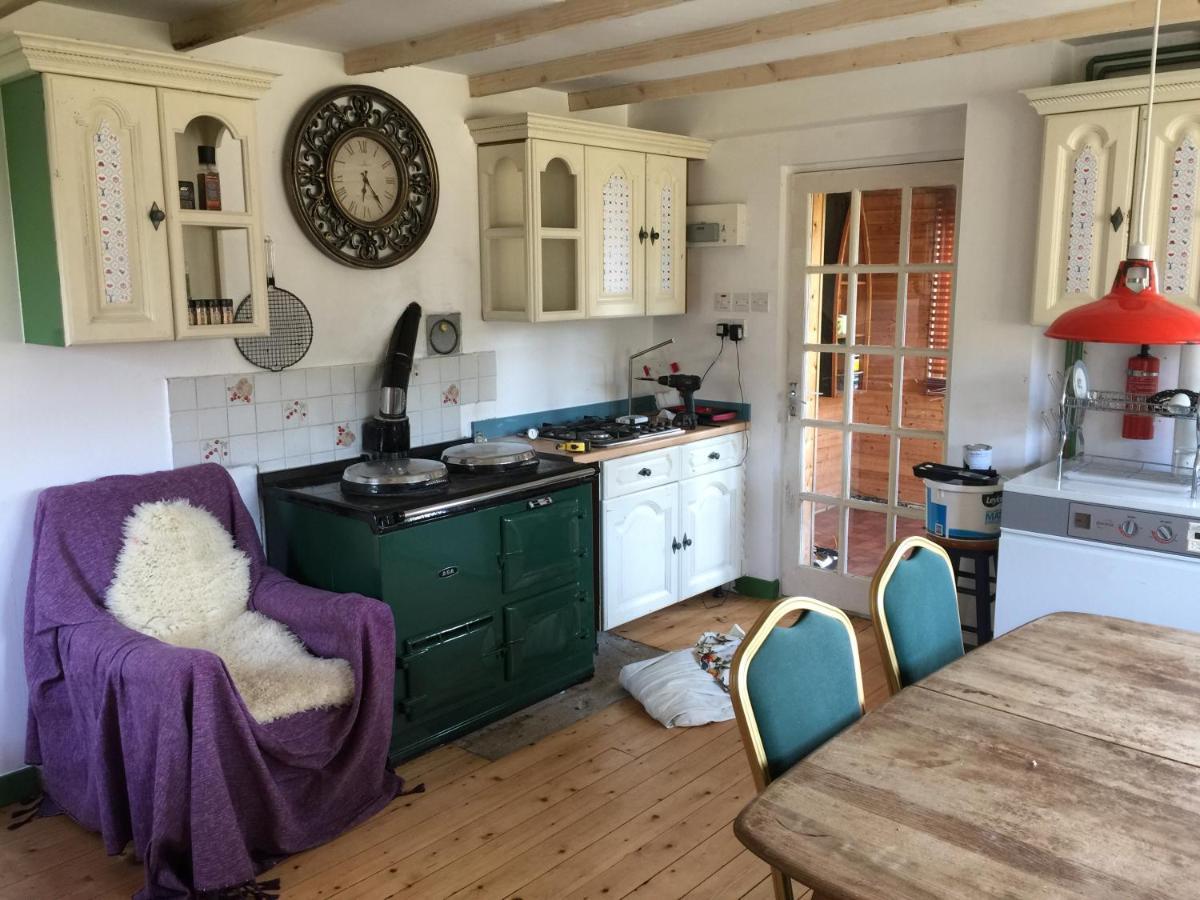 Beautiful Highland 1-Bed Cottage Инвернесс Экстерьер фото